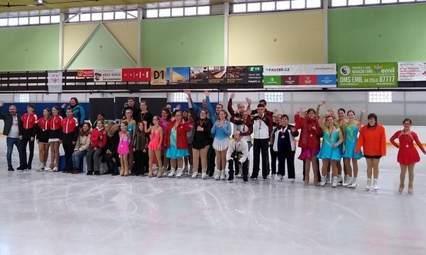Teilnehmende der Special Olympics Championship im Eiskunstlauf in Brno Foto: Astrid Hentrich